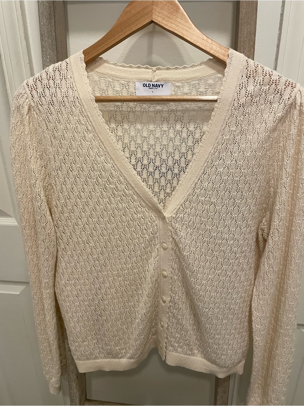 Old Navy Cream Pointelle V-Neck Button Cardigan